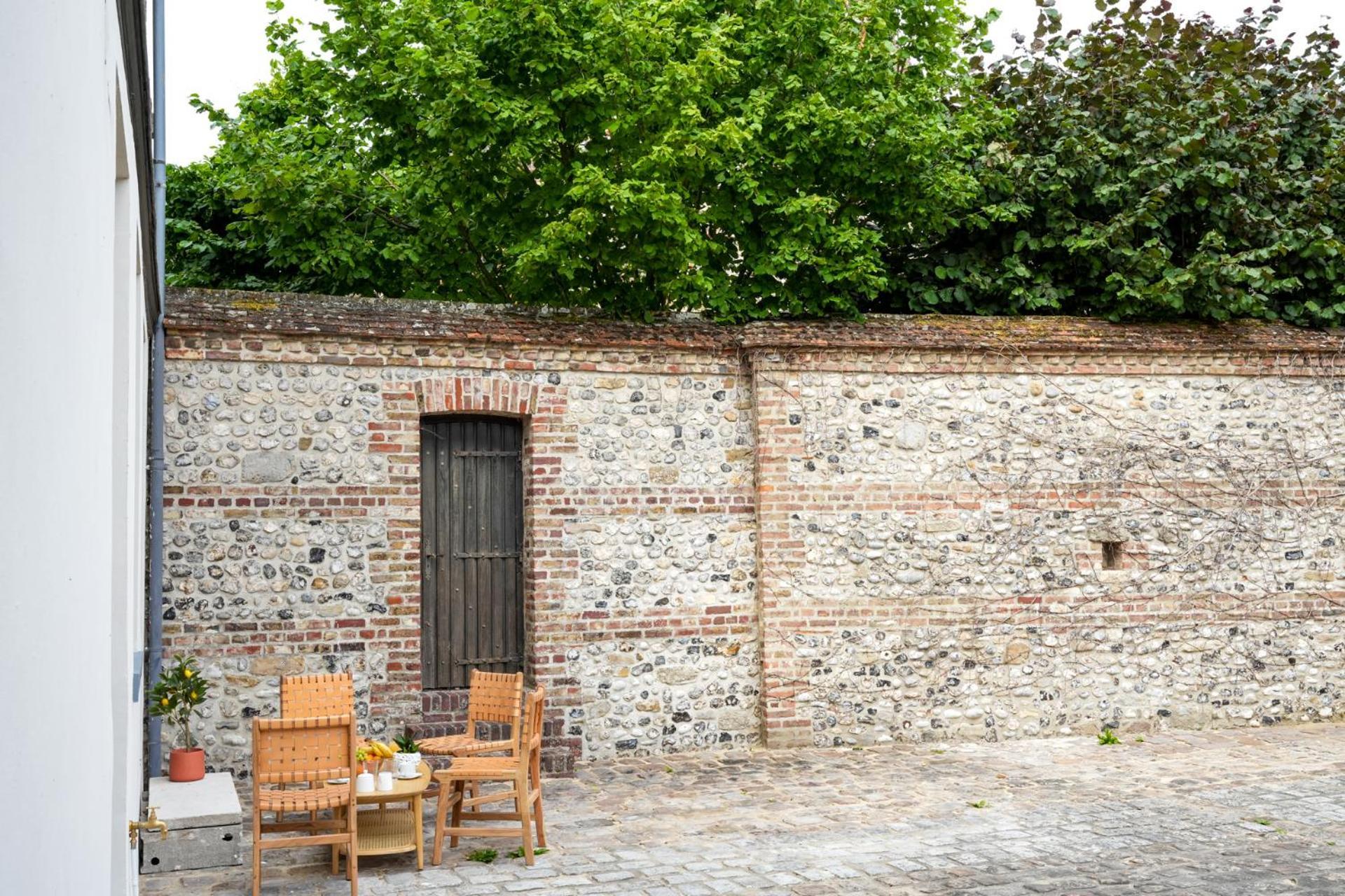 Le Clos De St Val 1 Hébergement de vacances *